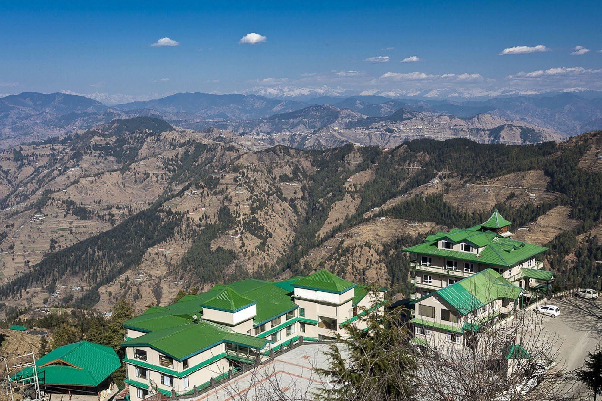 Sterling Kufri Hotel Exterior photo