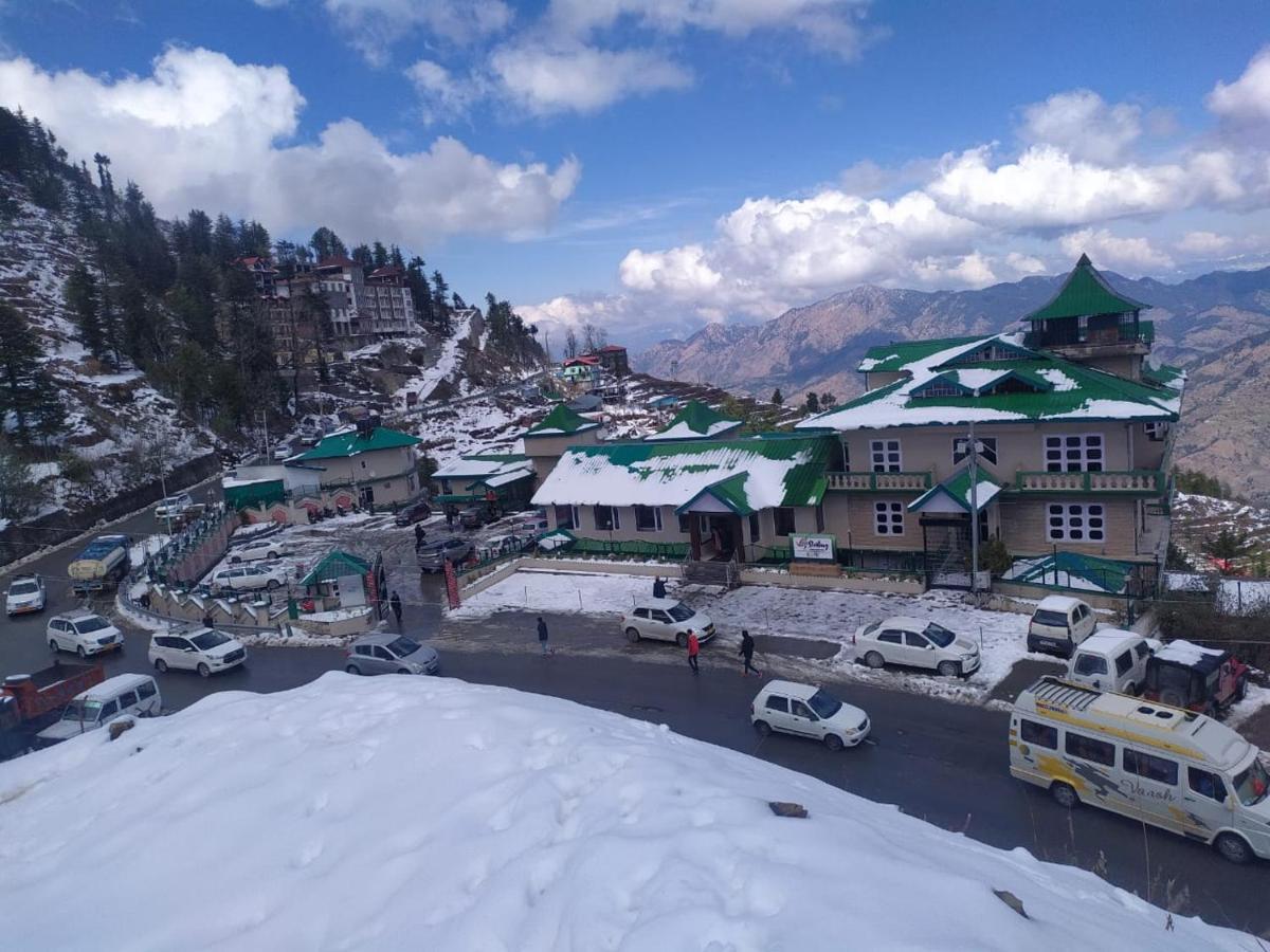 Sterling Kufri Hotel Exterior photo